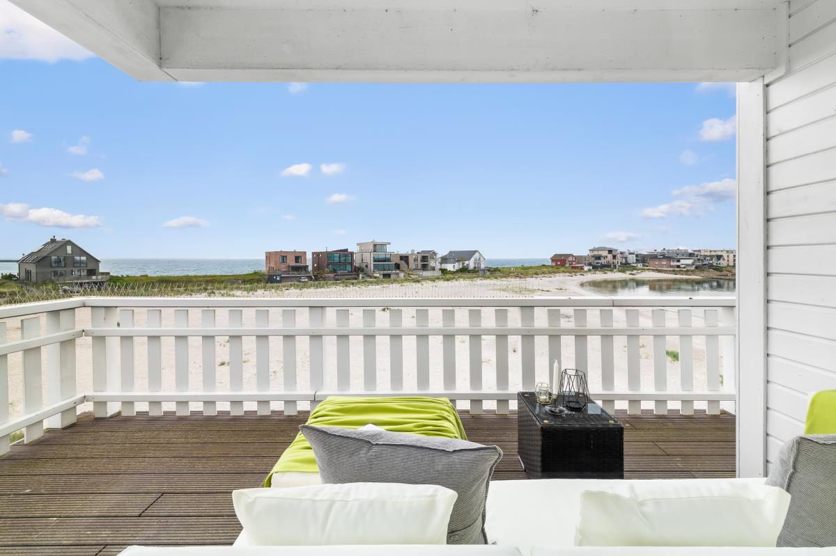 Witt Hus 1 -Balkon mit Aussicht auf den Privatstrand